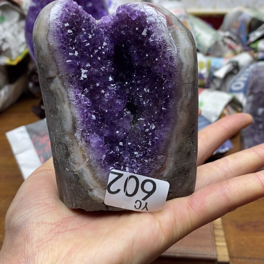 水晶大型摆件（非配饰）未镶嵌