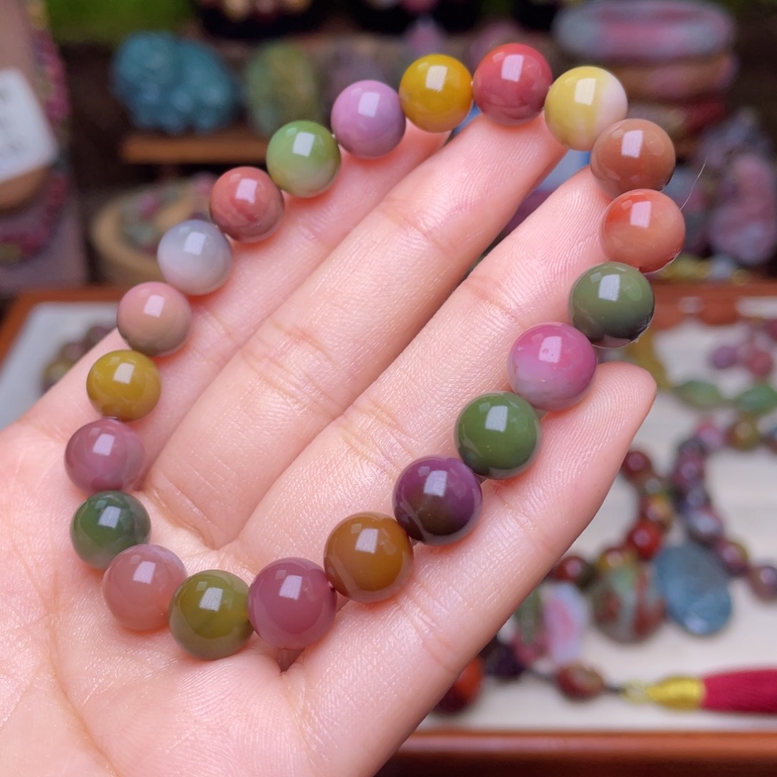 玛瑙/玉髓珠宝半成品未镶嵌盐源玛瑙炫彩艳丽色手串
