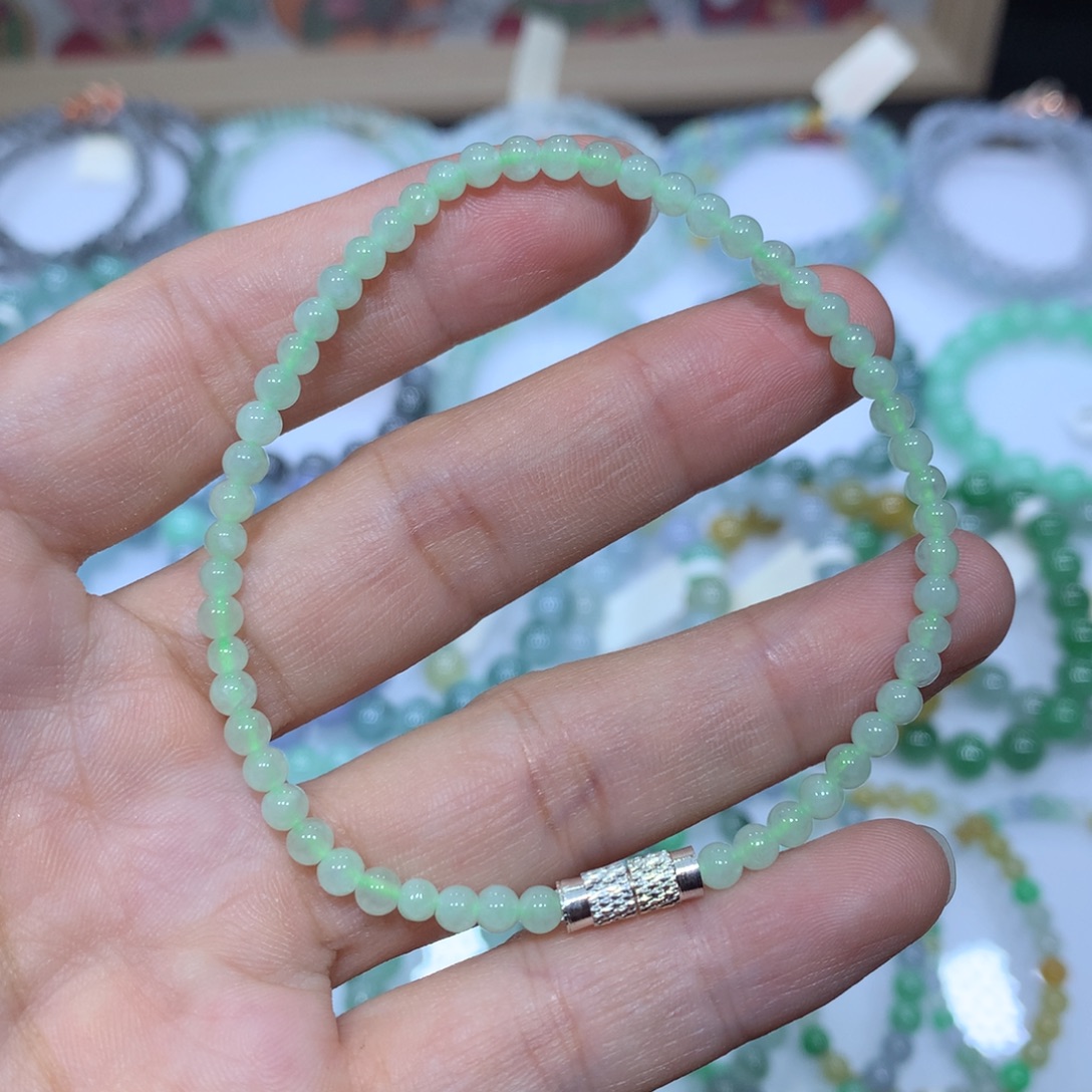 未镶嵌手链翡翠天然