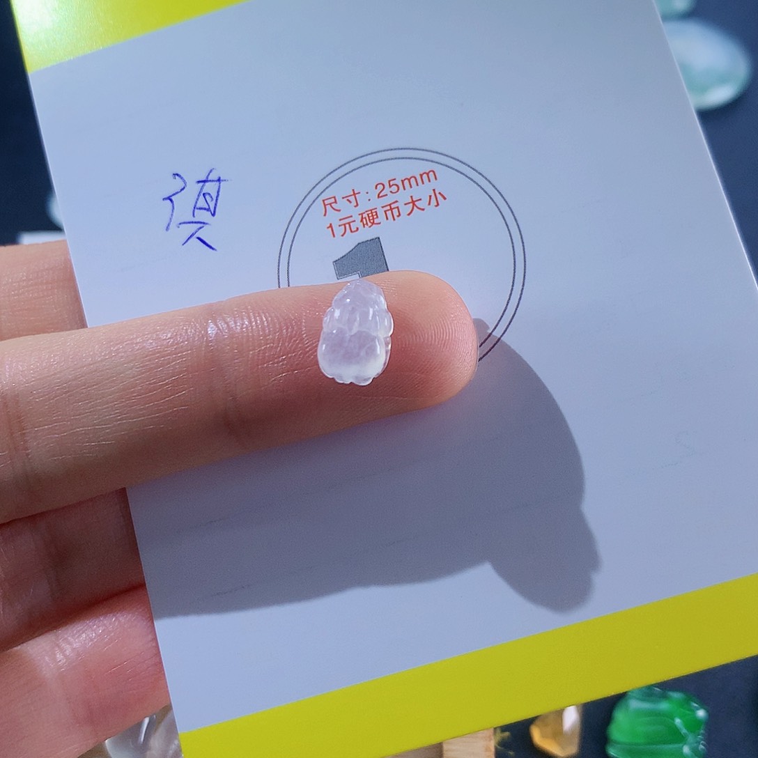 【闪购商品】翡翠颈饰未镶嵌貔貅