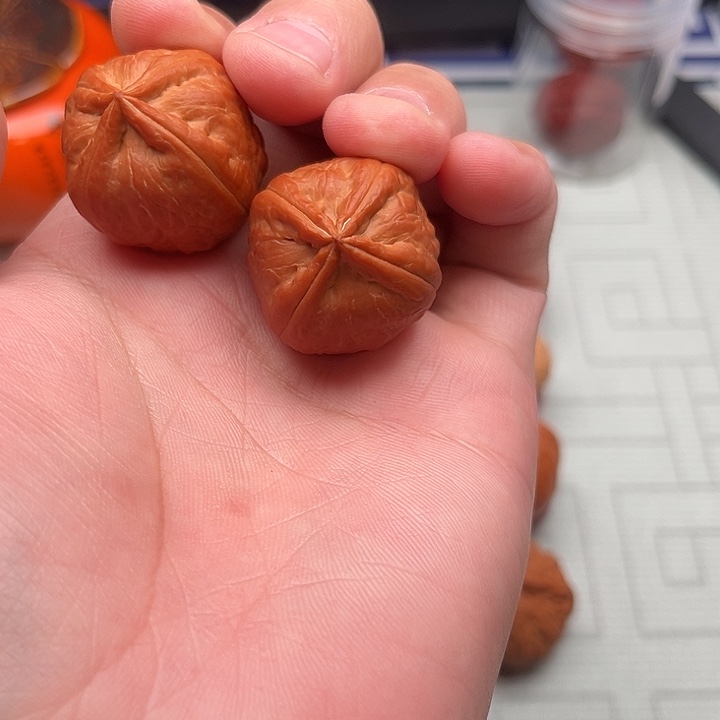 文玩核桃把件四棱