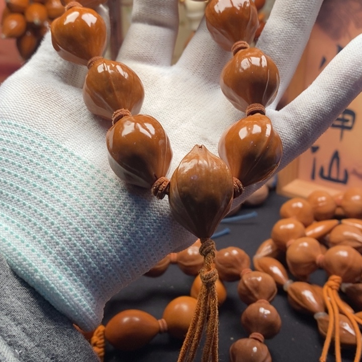 手串/手链橄榄核2.1三花铁盒