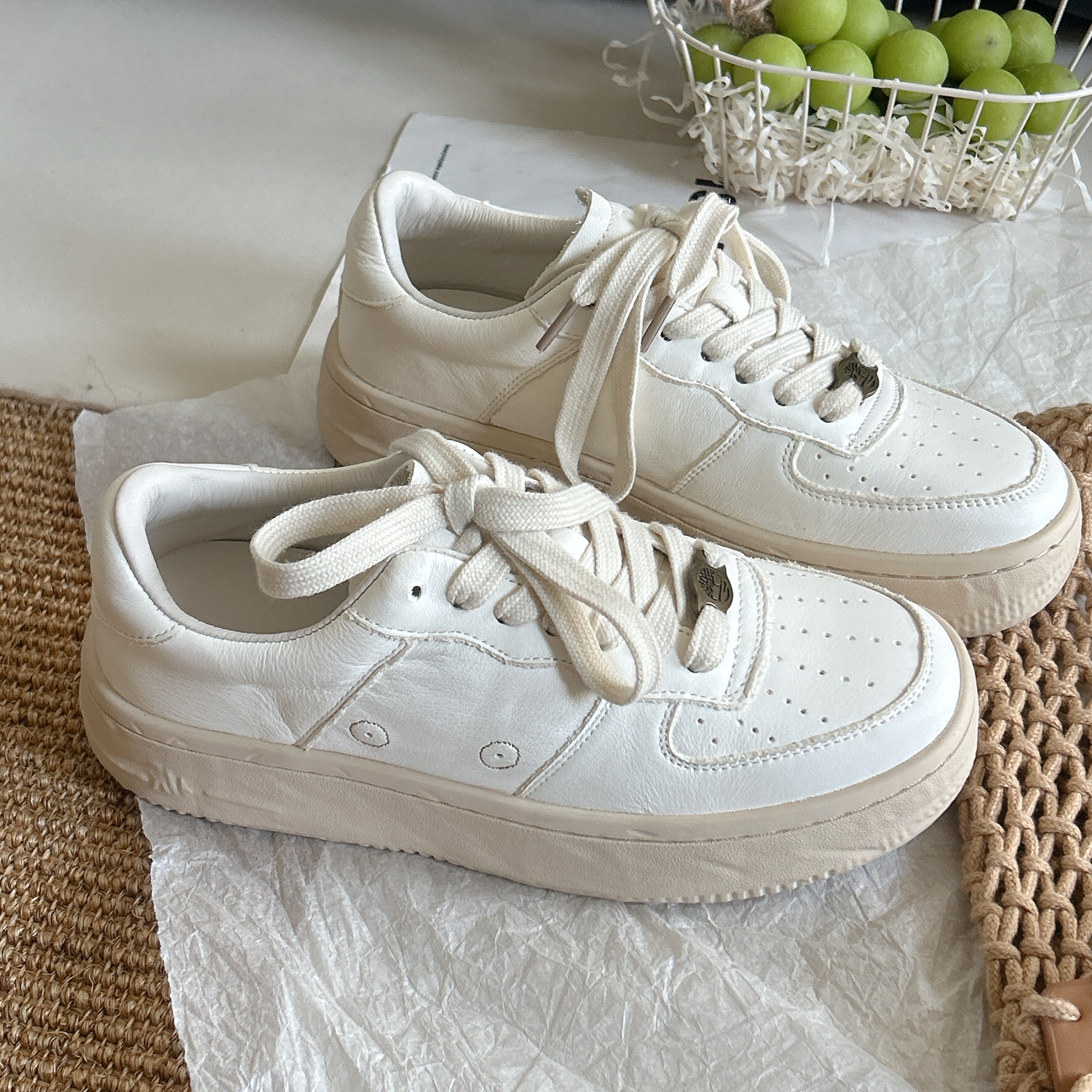 头层牛皮休闲健步系带减震休闲板鞋厚底时尚沙丘废土风