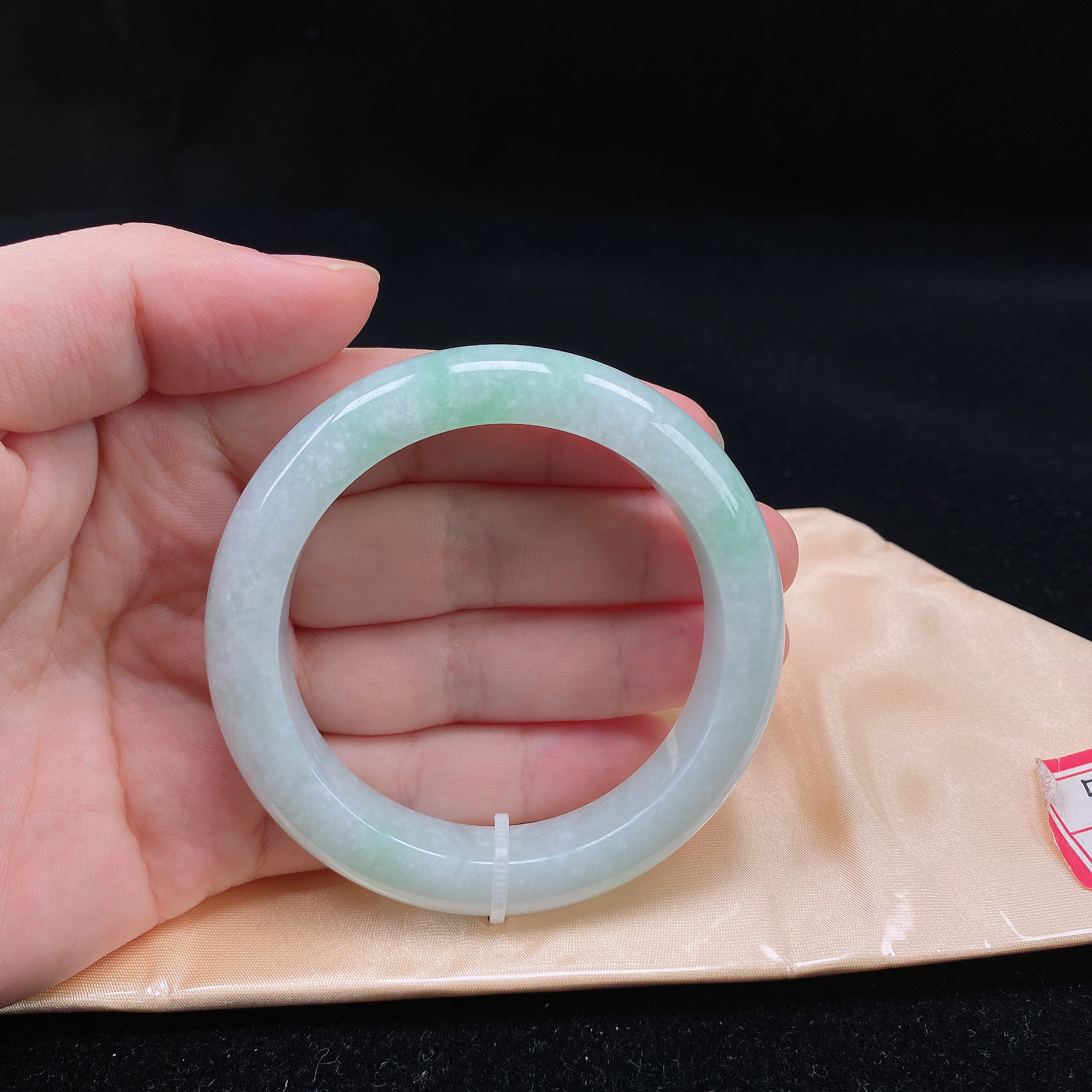 54圈口缅甸翡翠A货老坑细糯种渐变翠绿底厚装正圈手镯正品珠宝