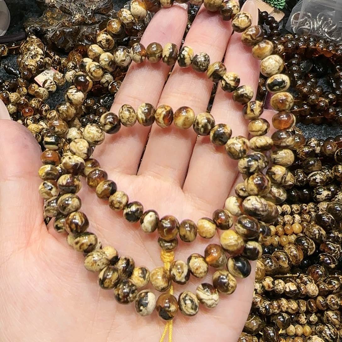 琥珀耳饰未镶嵌A**y抚顺琥珀