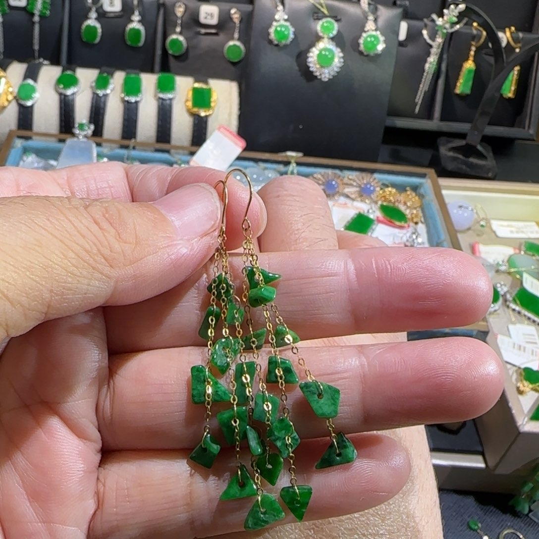 翡翠18K金镶嵌颈饰耳钩