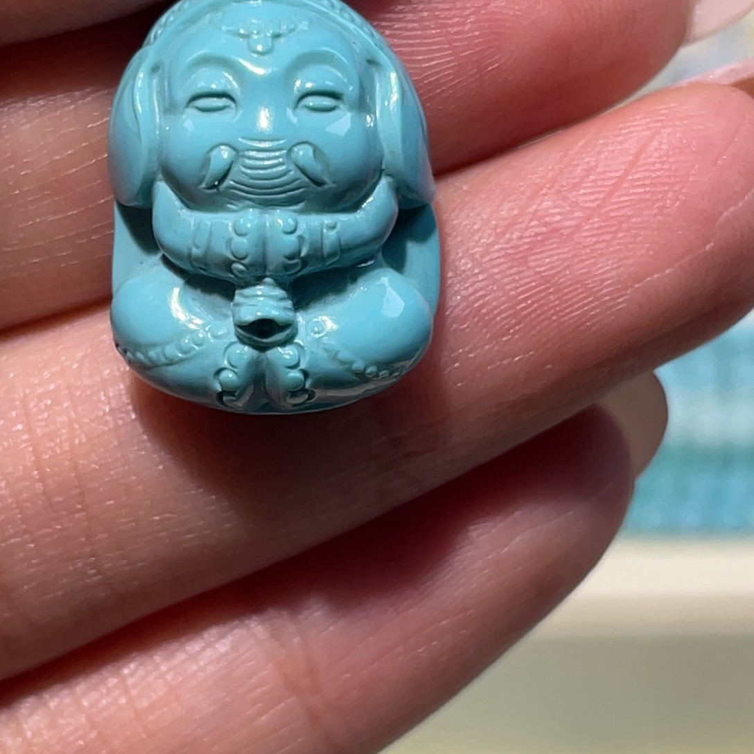 绿松石未镶嵌雕刻件