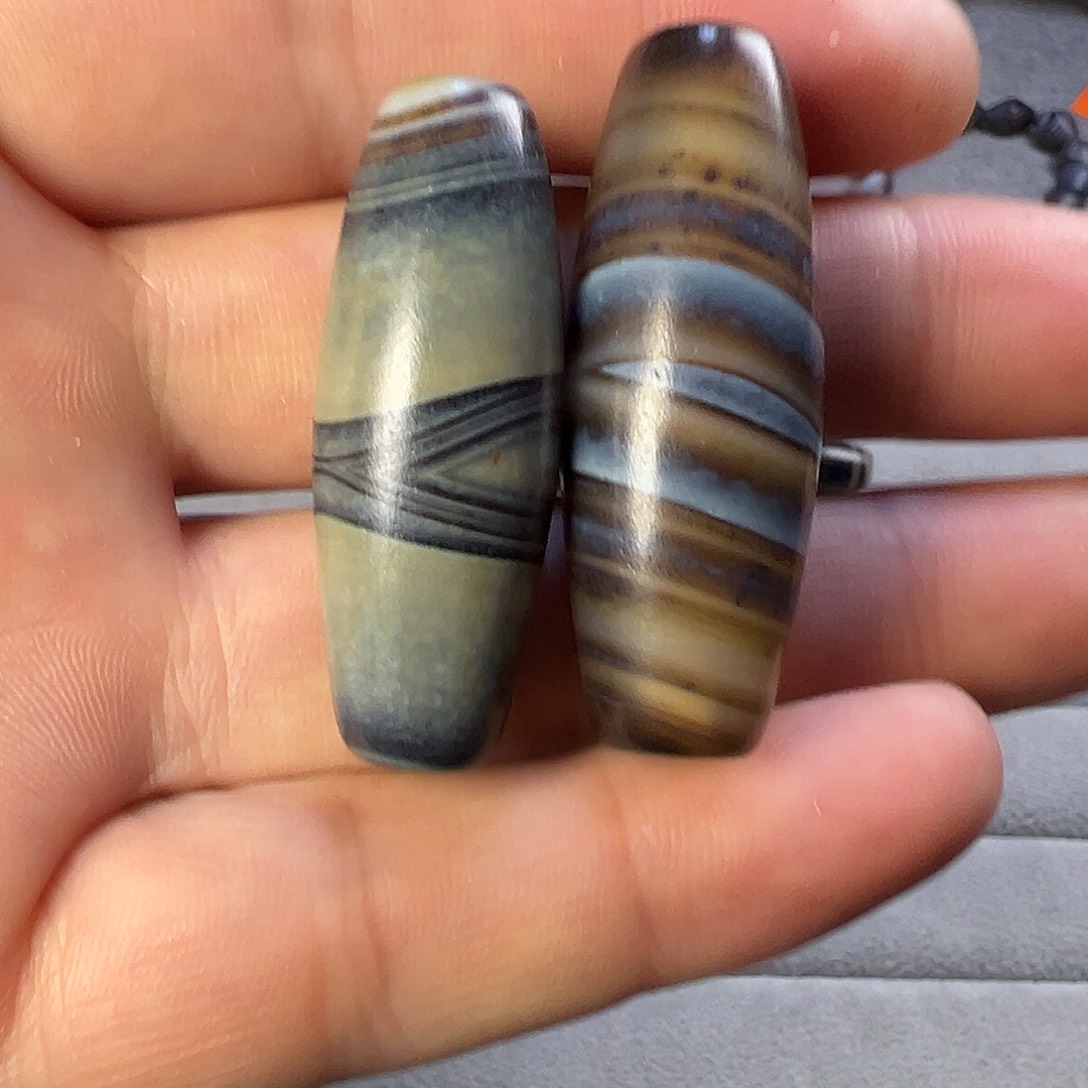 玛瑙/玉髓散珠灵*