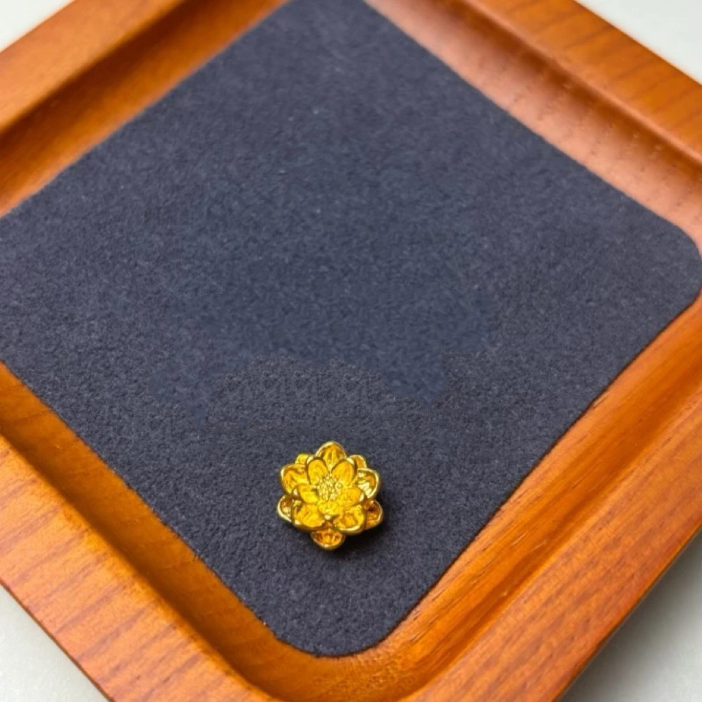 米来金铺足金大莲花通孔WH1166