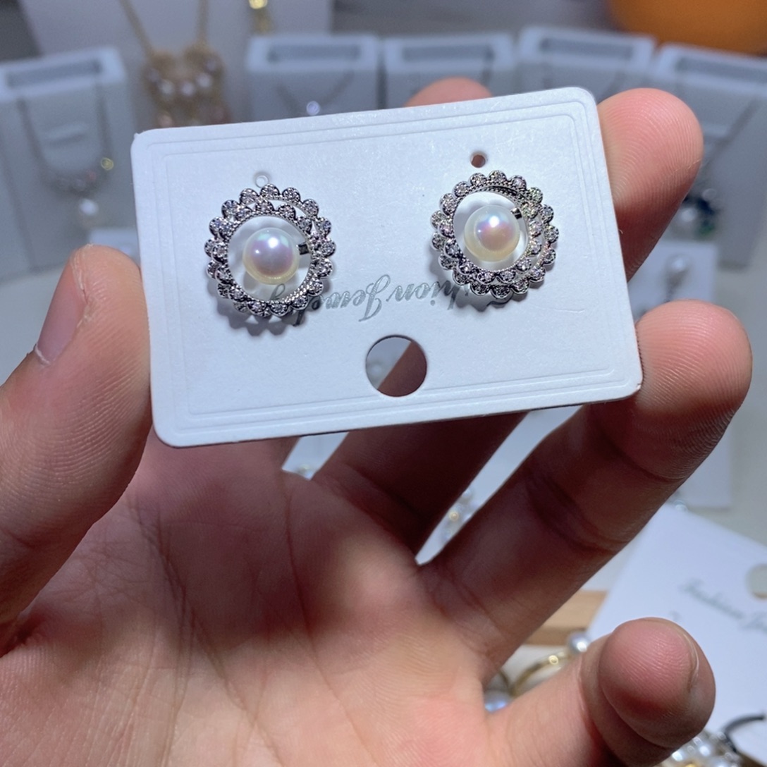 银S925镶嵌淡水珍珠耳饰