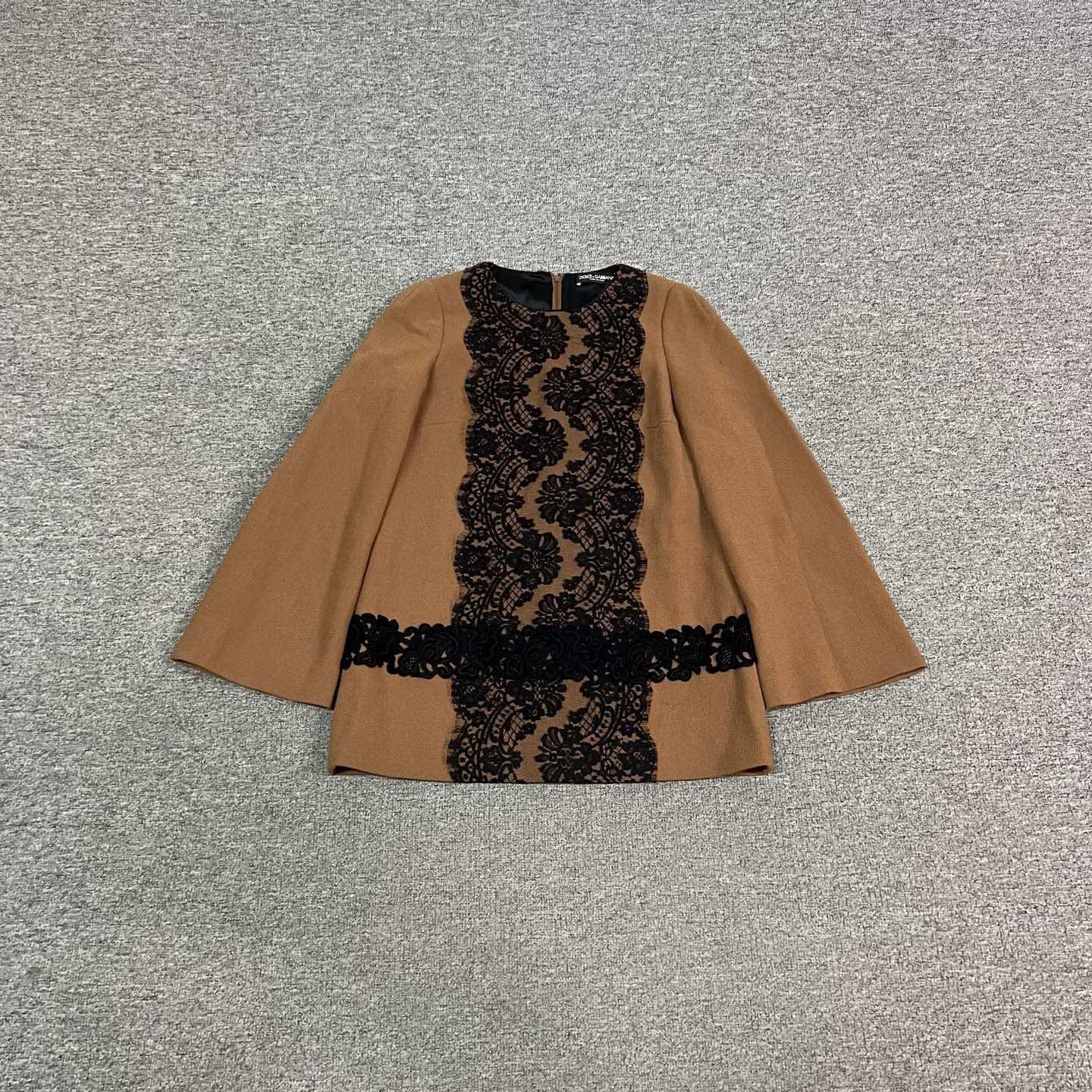 99新 maje Dg 桑蚕丝 上衣
