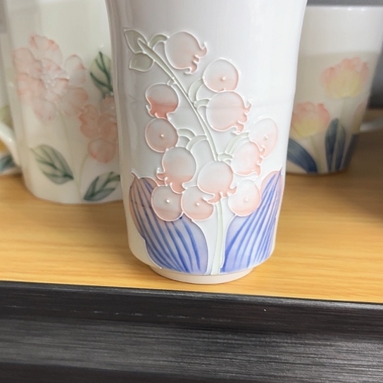 手绘高温釉下彩陶瓷R***…