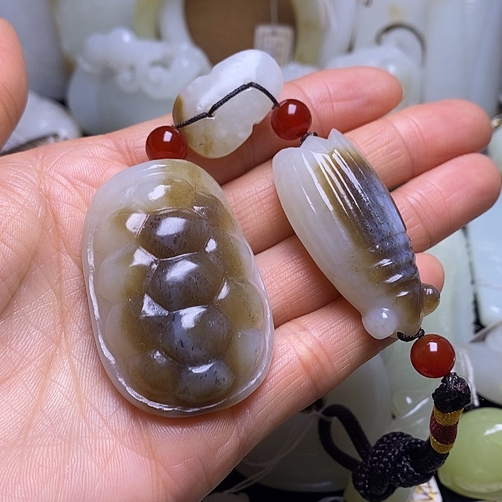 和田玉未镶嵌吊坠(不含链)