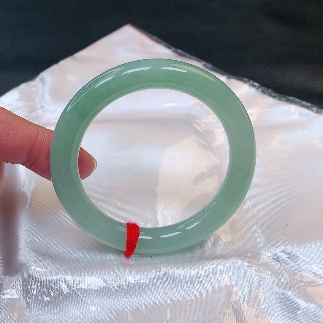 翡翠手镯未镶嵌43号