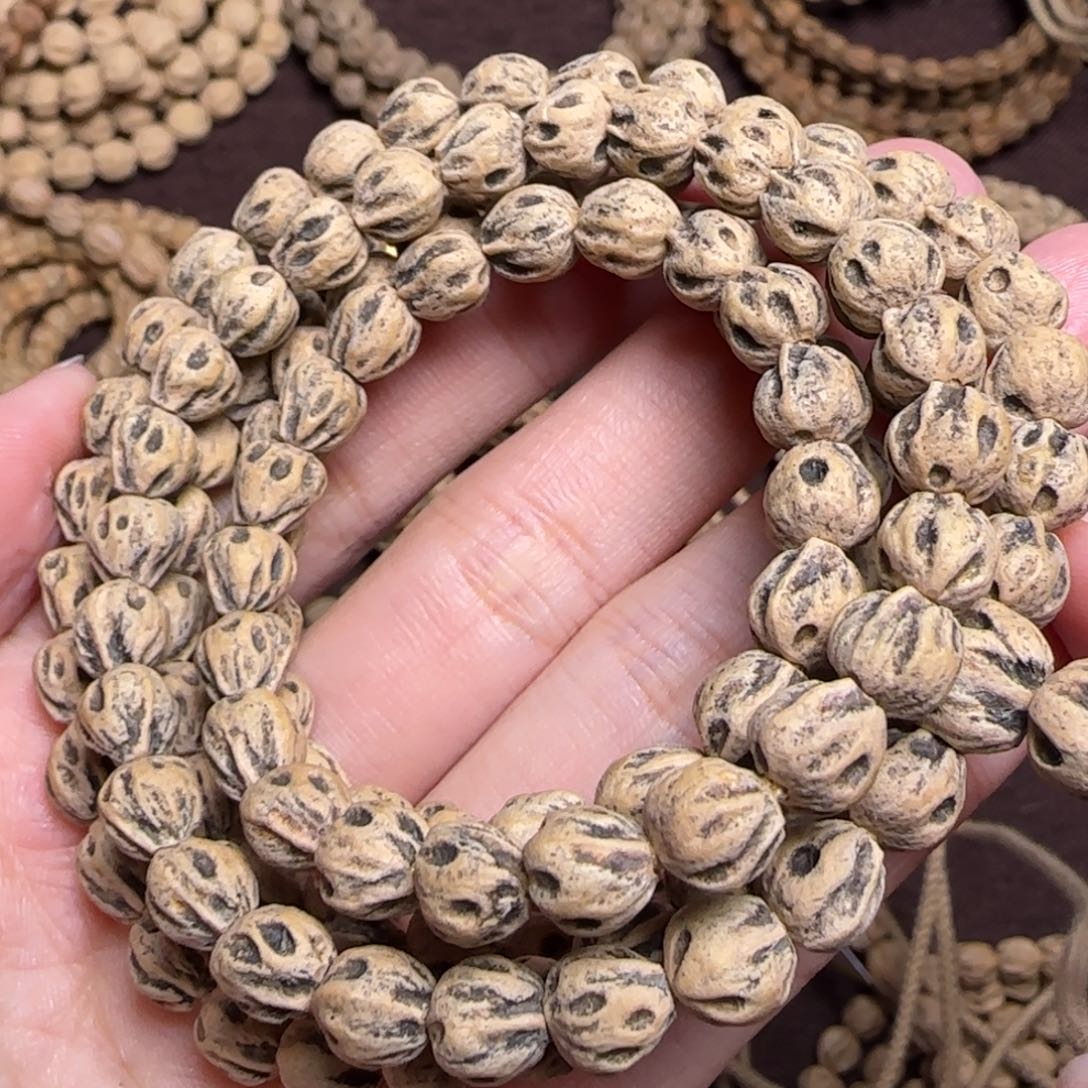 柏香籽/百香籽手串蘭****