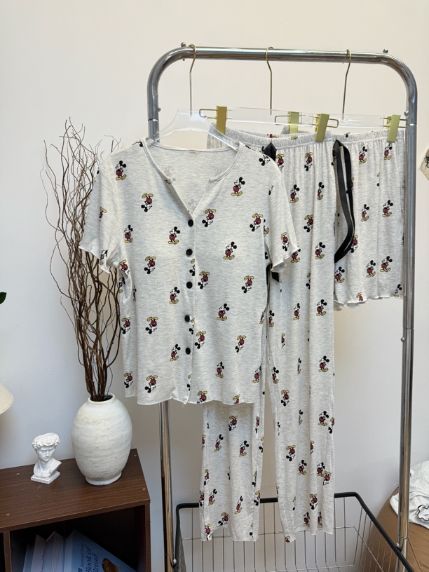 带胸垫睡衣女士短袖夏季韩版卡通米奇莫代尔棉开衫家居休闲服套装