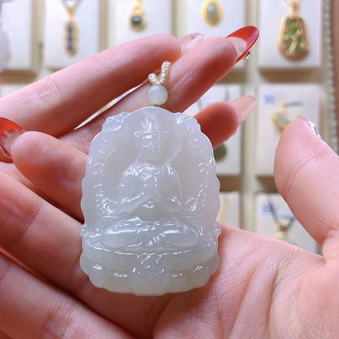 和田玉吊坠(赠链)未镶嵌泉*