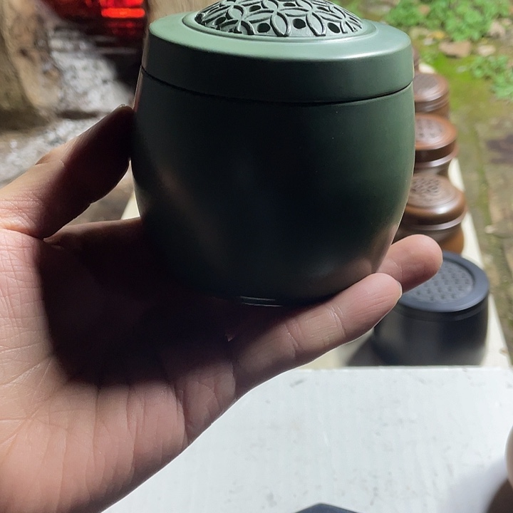 一对绿泥           