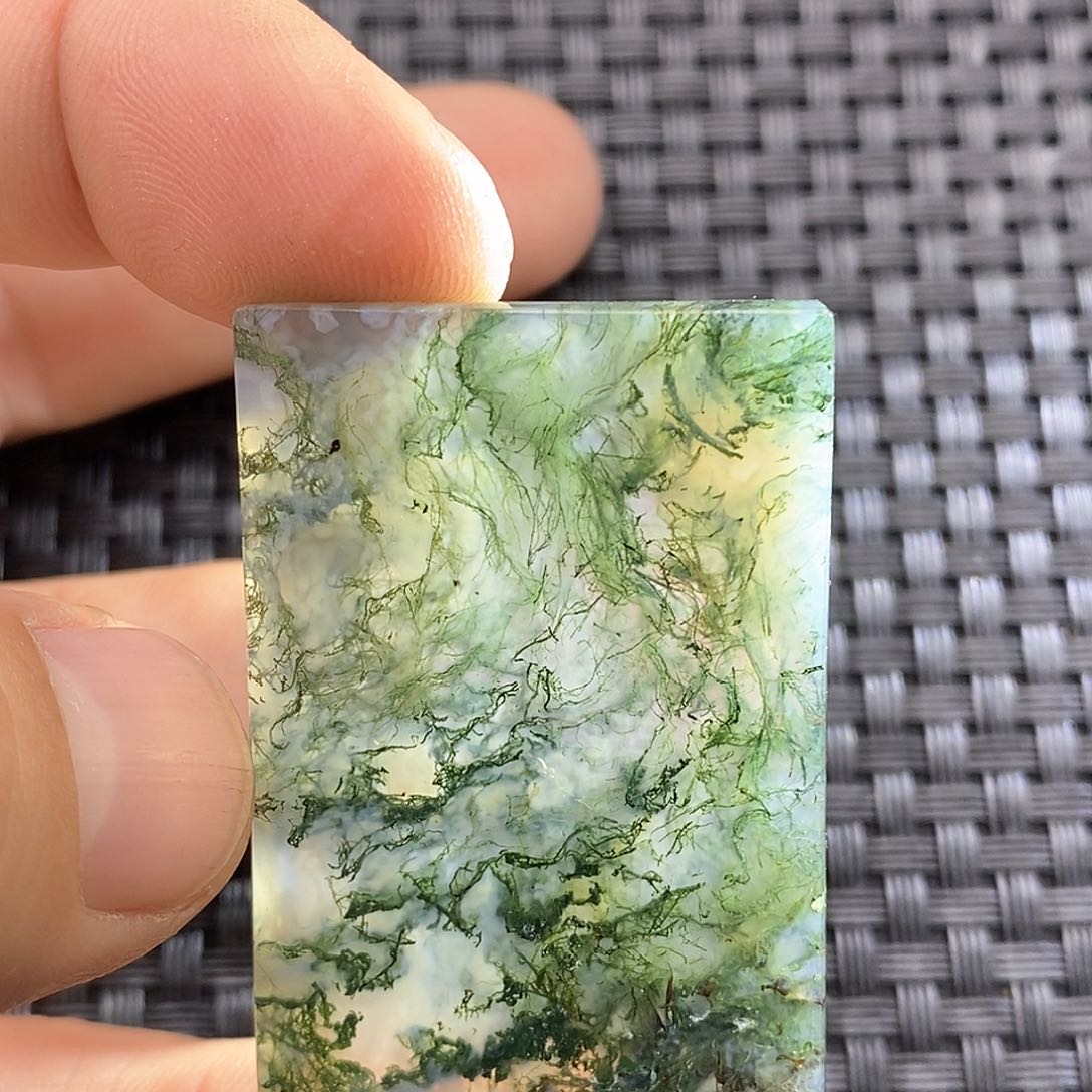 玛瑙/玉髓颈饰未镶嵌大**砖