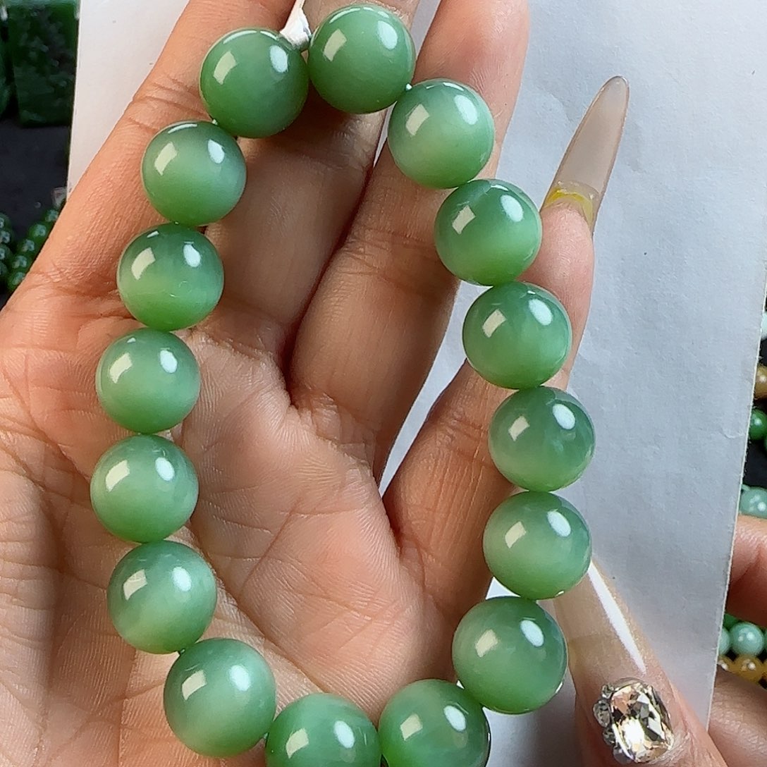 和田玉手串未镶嵌