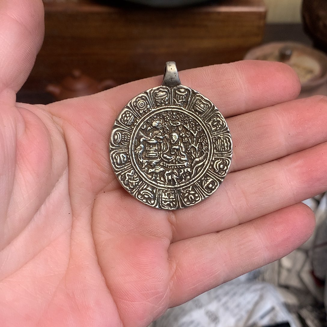 紫砂欢迎光临小店选购谢谢