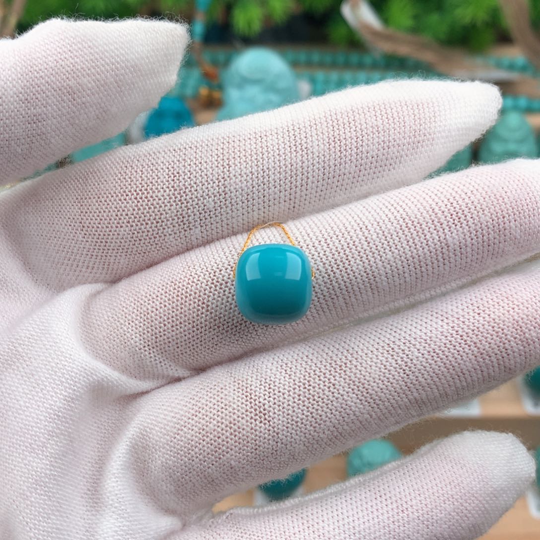 绿松石配饰未镶嵌11*10.6