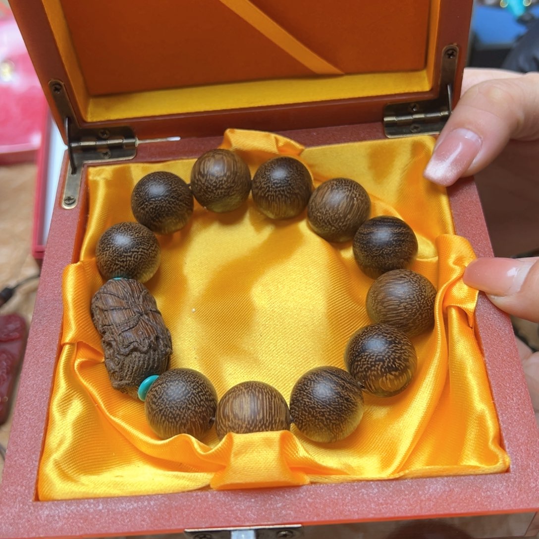 滴血莲花菩提吊坠