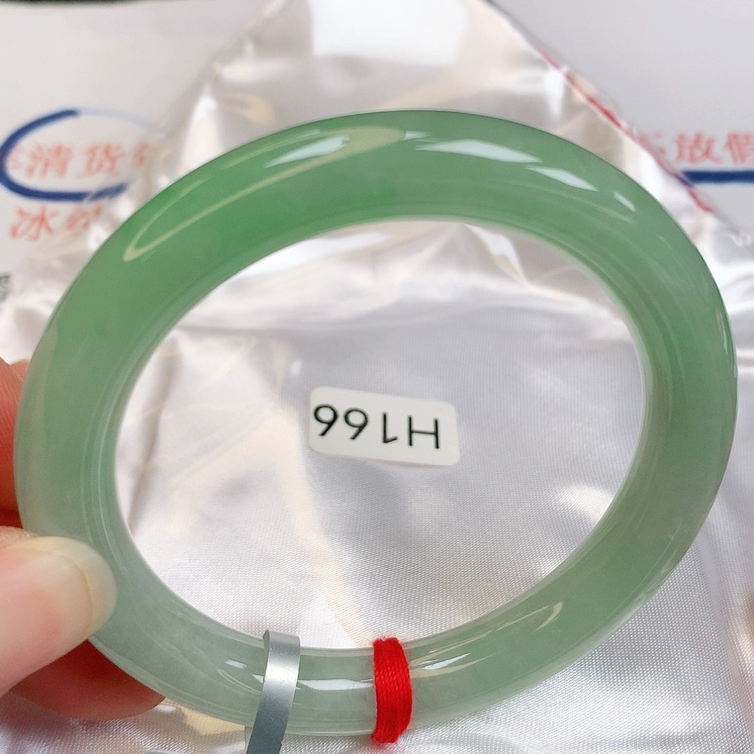 【闪购商品】翡翠手镯未镶嵌缅甸天然a货翡翠