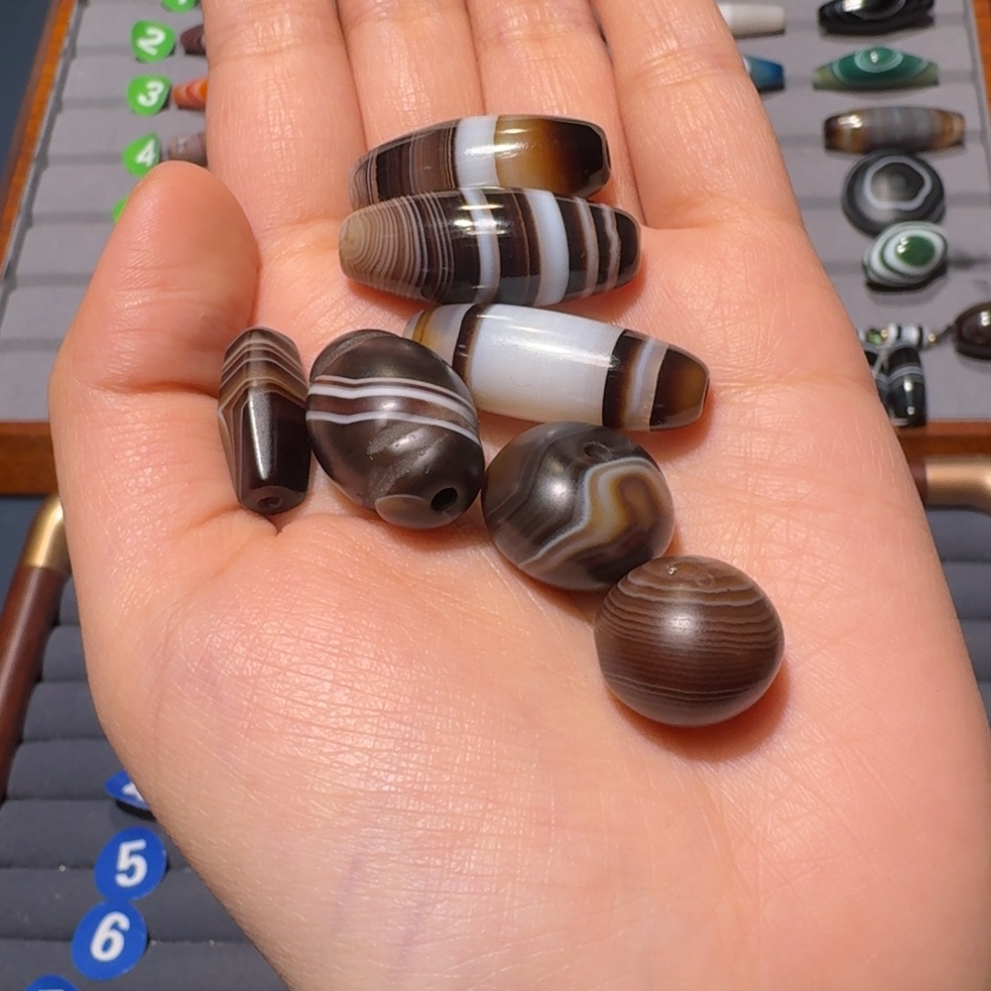 艺***安玛瑙/玉髓未镶嵌珠宝半成品