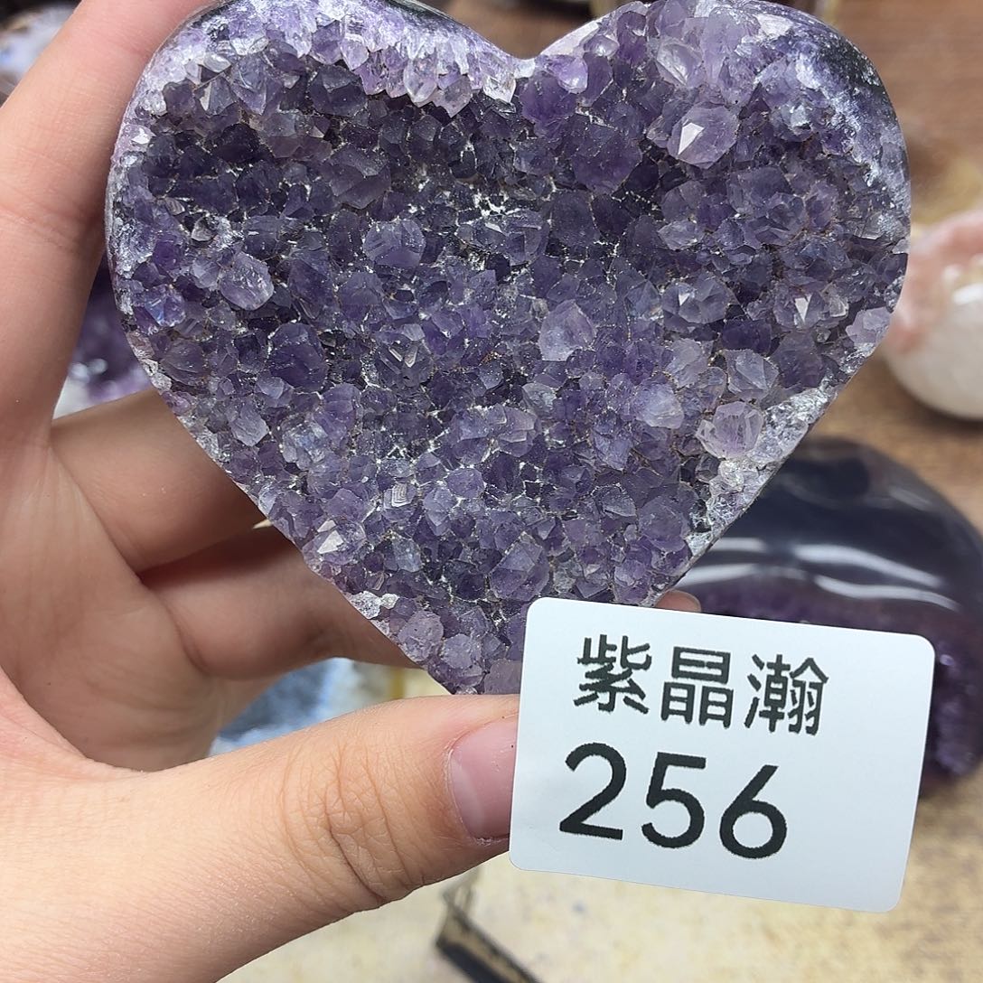 水晶大型摆件（非配饰）未镶嵌