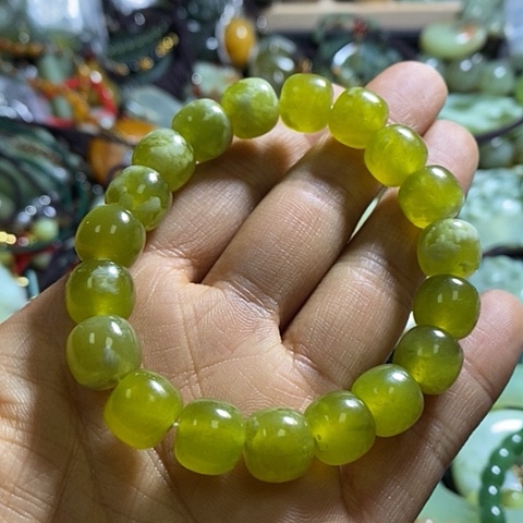 岫玉手链未镶嵌一个