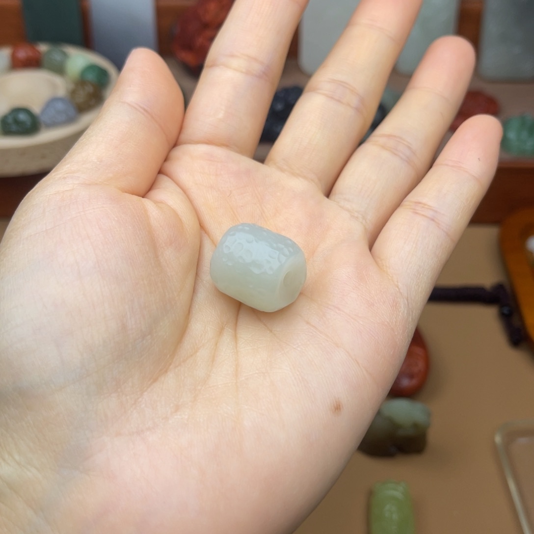 和田玉颈饰未镶嵌纯*