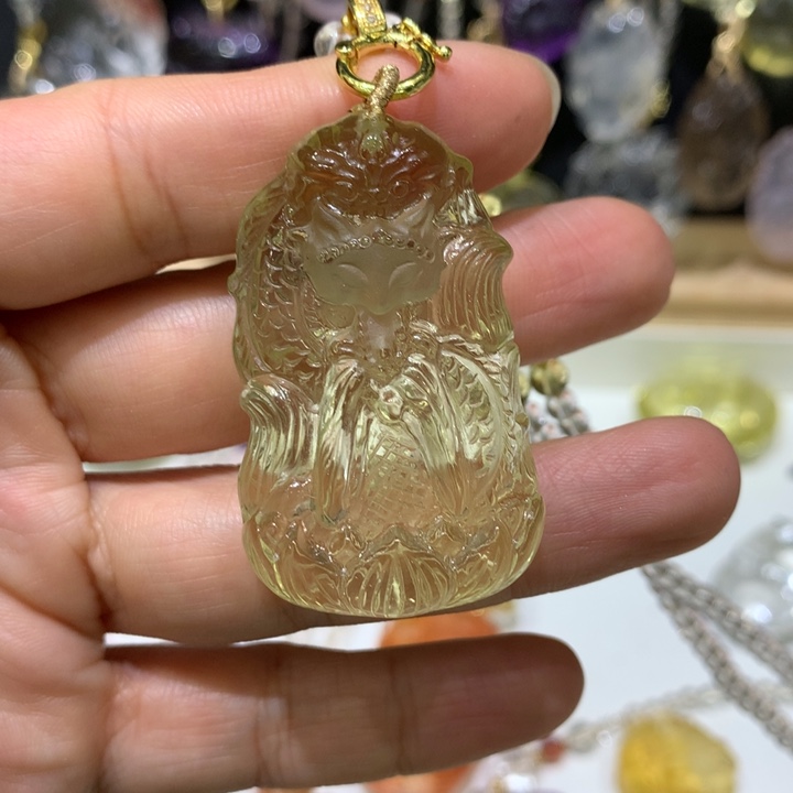 水晶颈饰未镶嵌天然