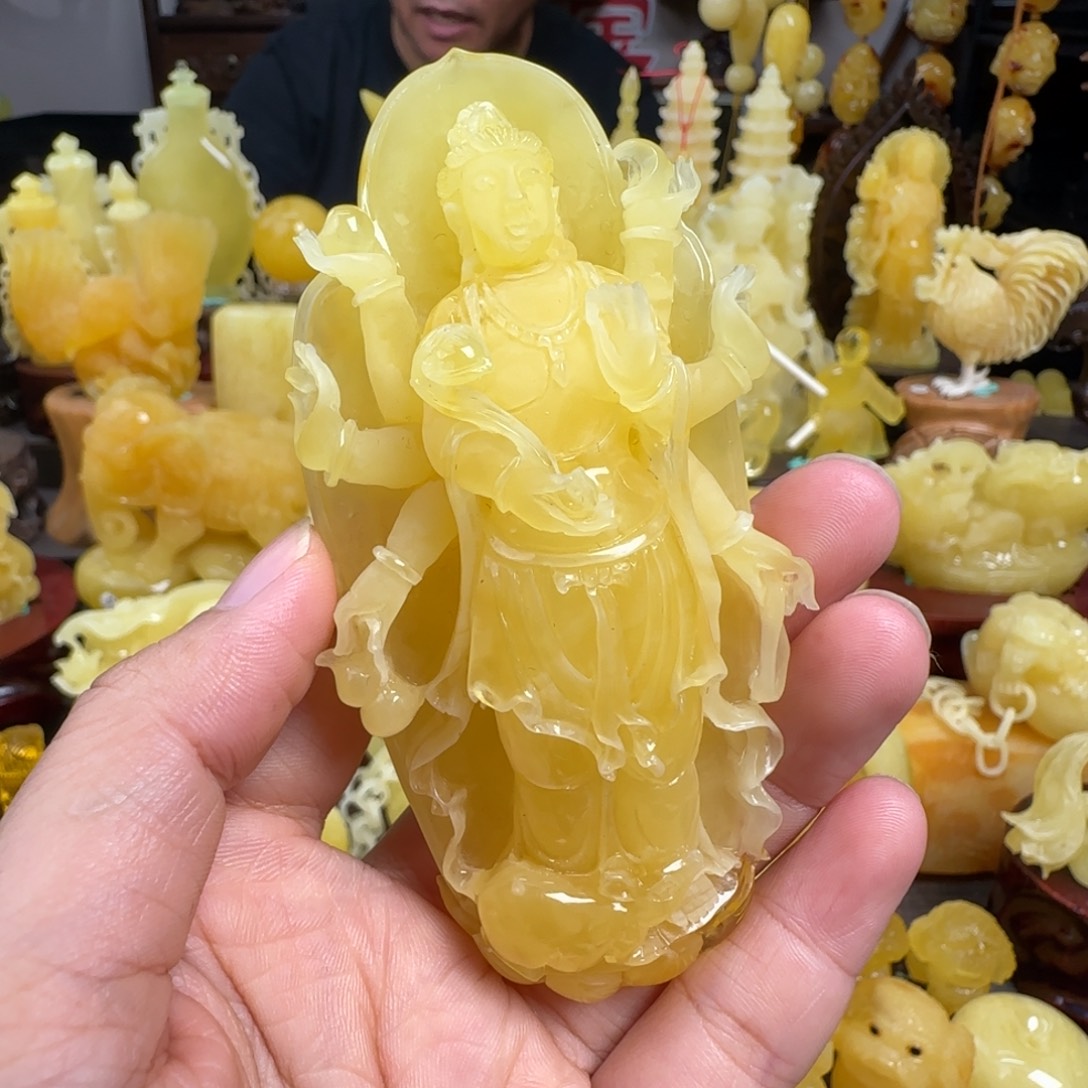蜜蜡未镶嵌珠宝奇石