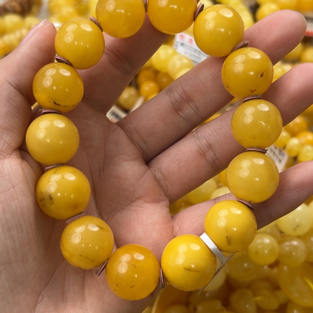 琥珀珠宝奇石未镶嵌