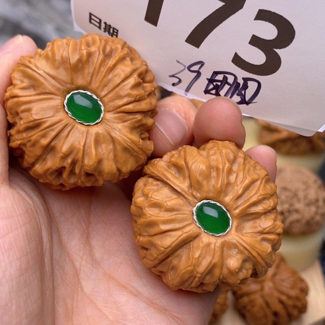 文玩核桃把件173高39团圆