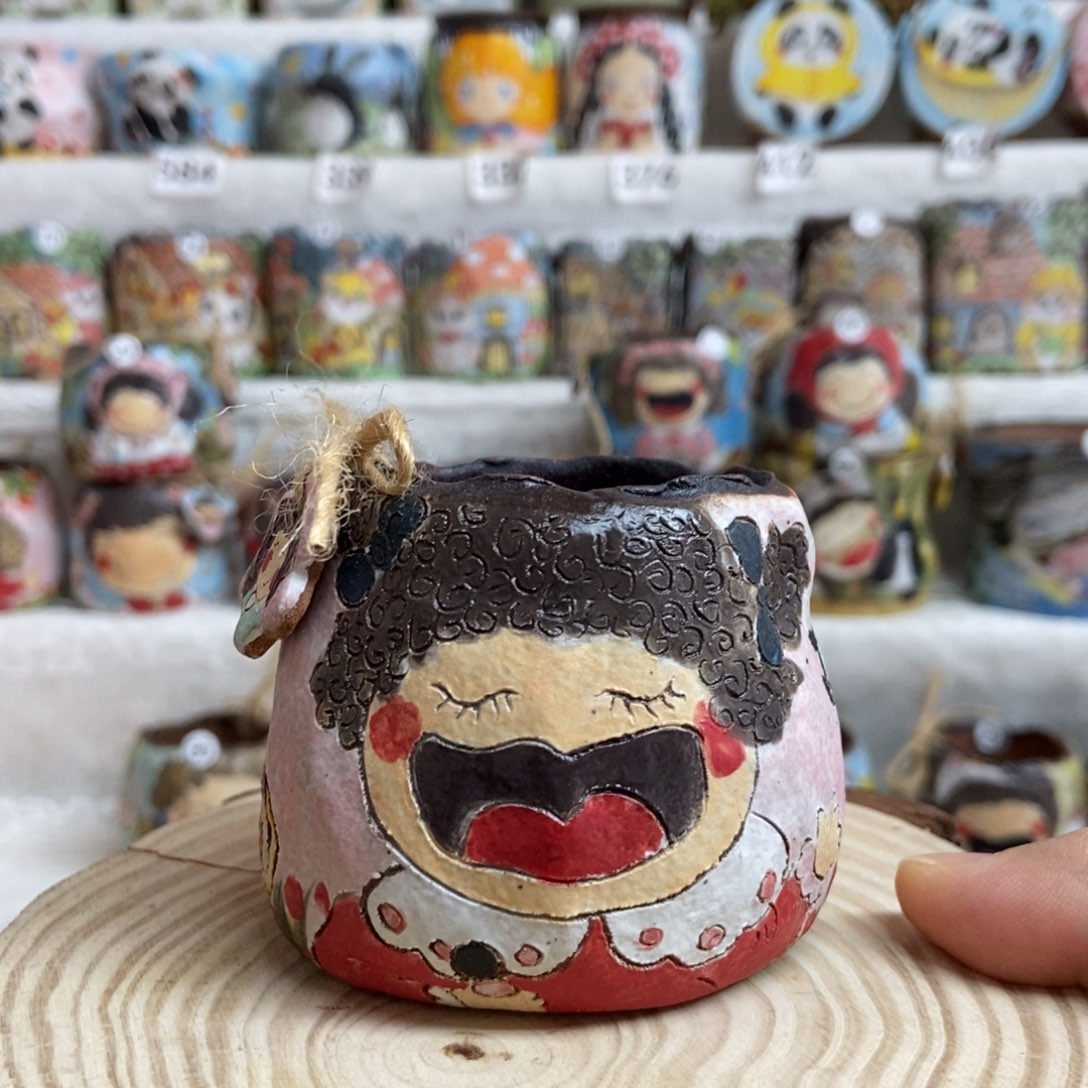 桃***令大嘴娃手捏盆刻线花卉