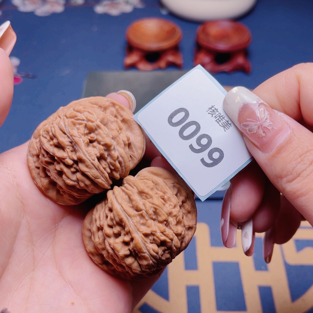 文玩核桃把件四座楼45