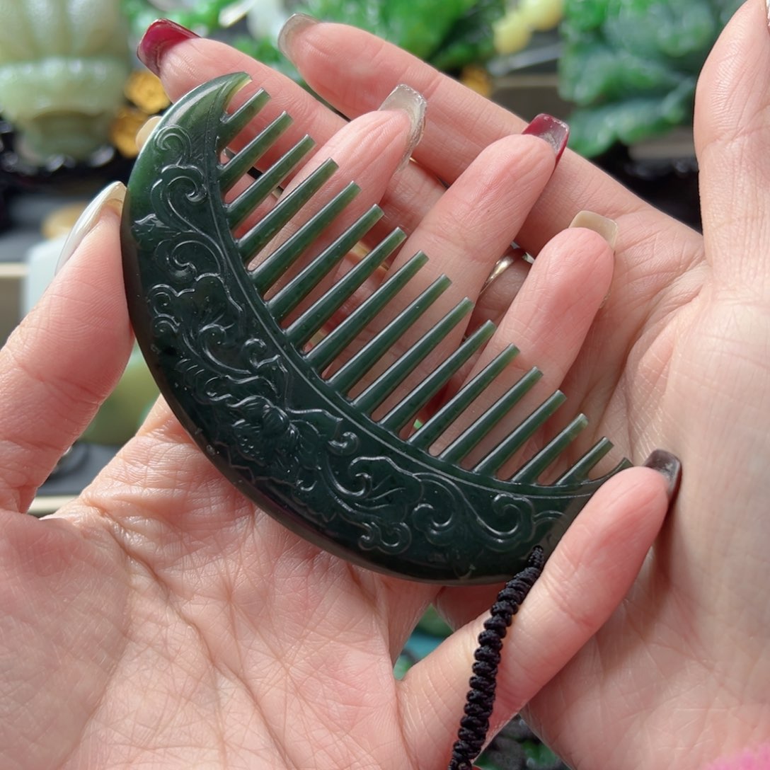 和田玉吊坠(不含链)未镶嵌