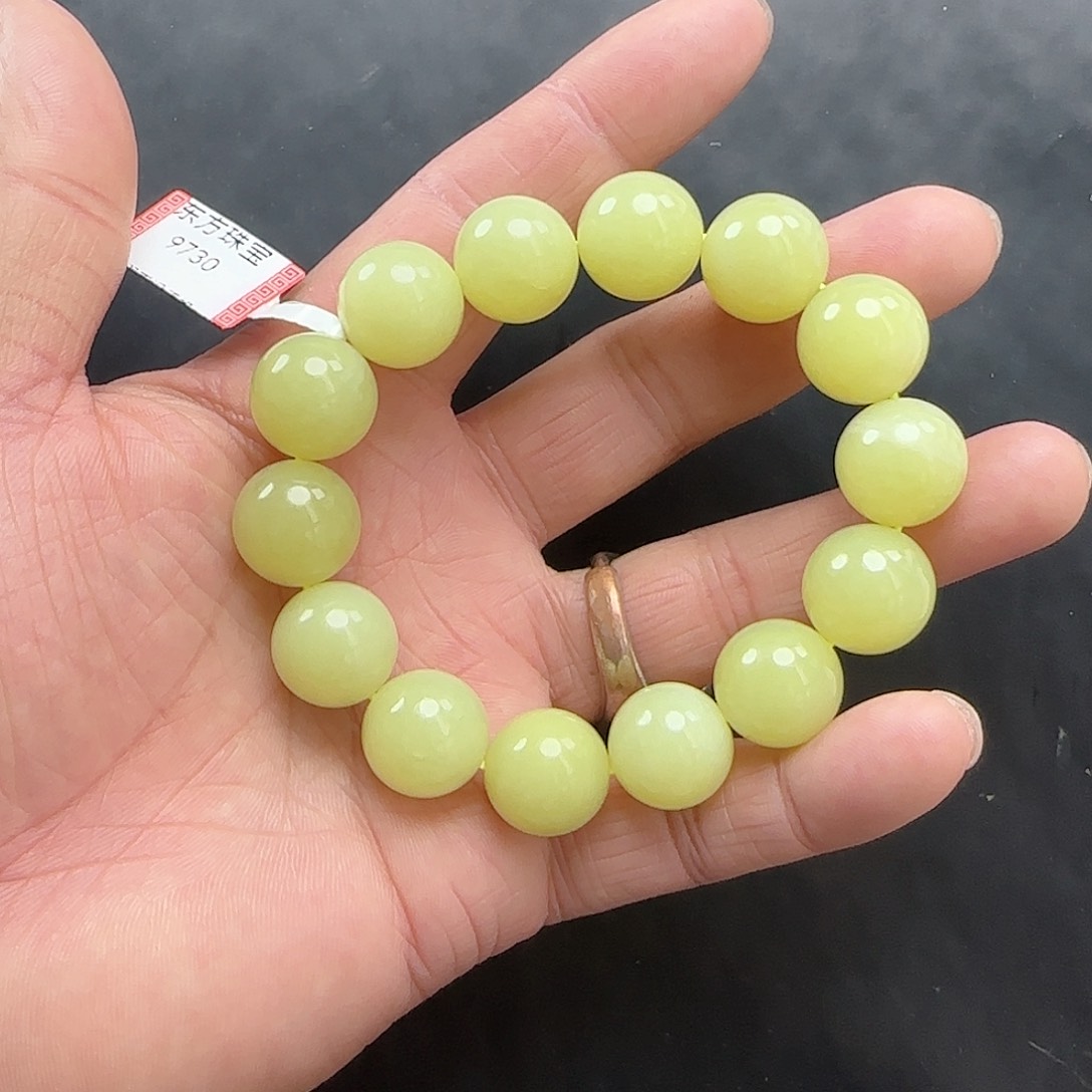 和田玉手串未镶嵌9730