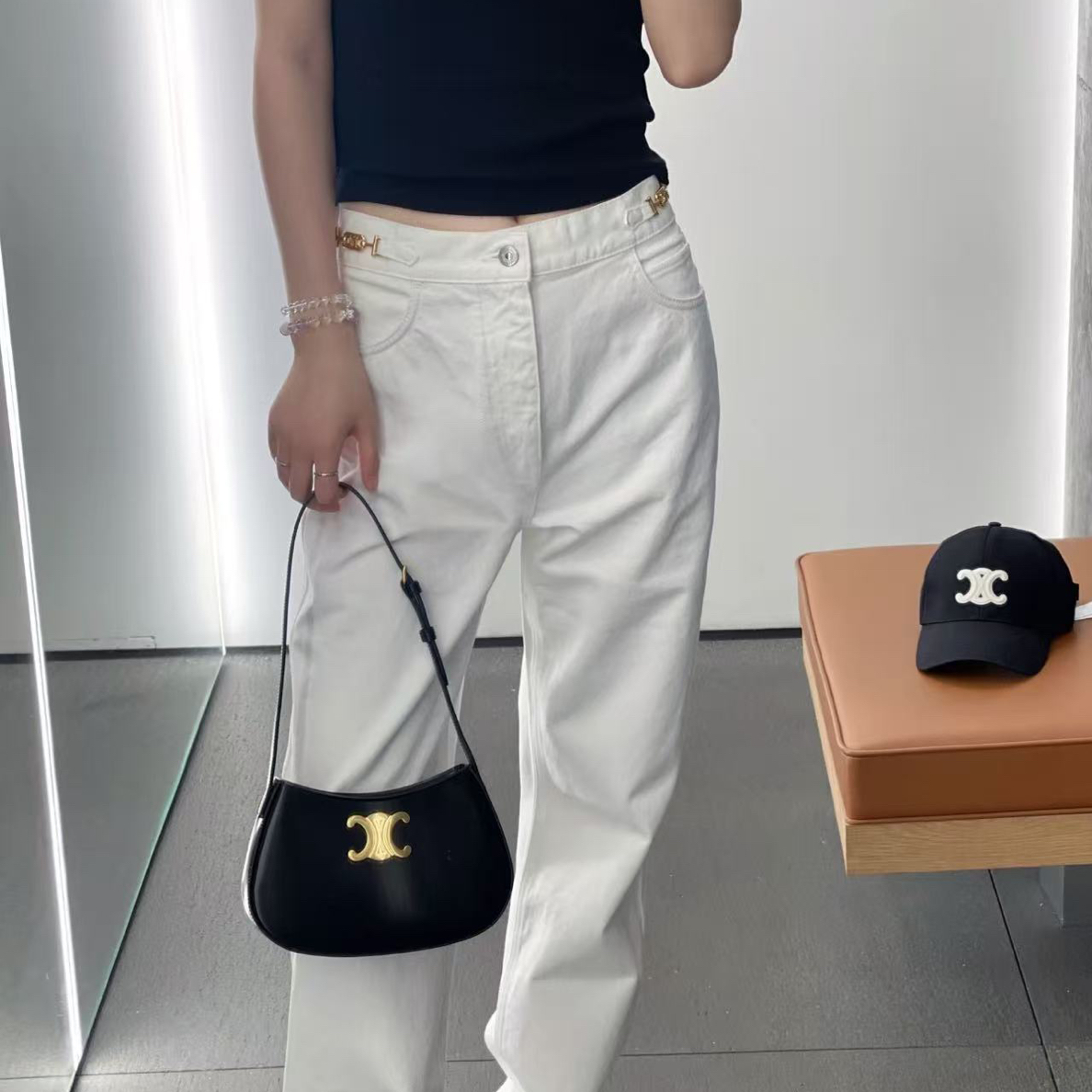 99新 Celine/思琳 dec692 凯旋门链条牛仔长裤 28码 棉
