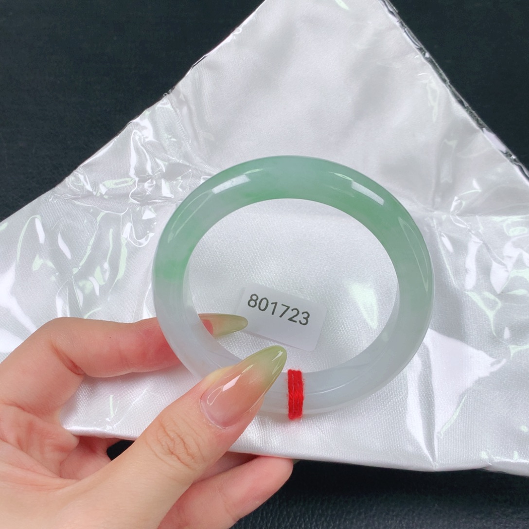 未镶嵌手镯翡翠天然翡翠手镯04