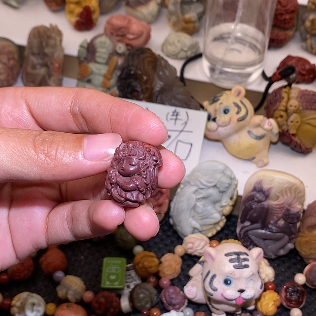 石英质玉（阿拉善玉）未镶嵌手链