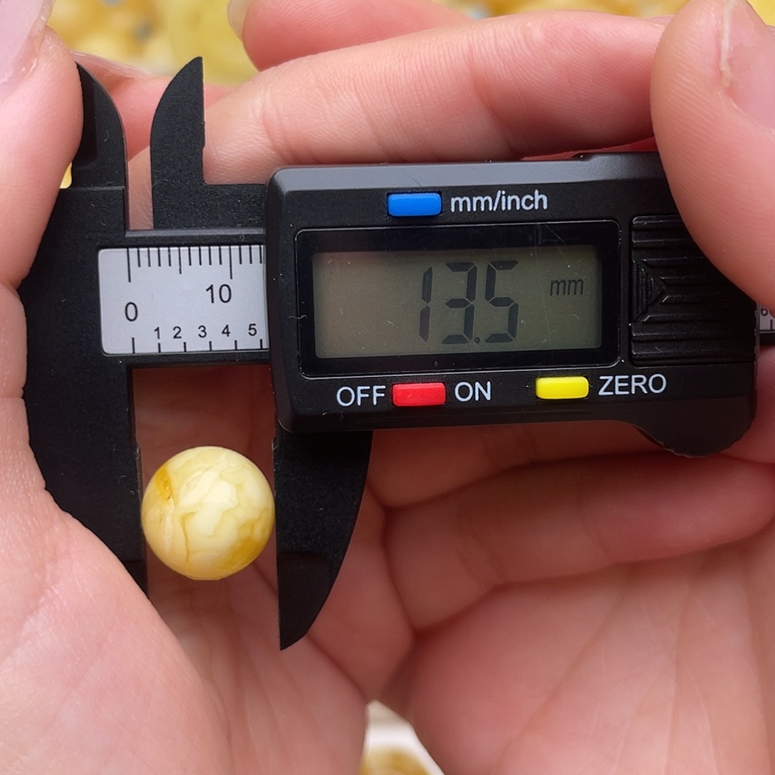 蜜蜡未镶嵌裸石蜜蜡圆珠梦微瑕