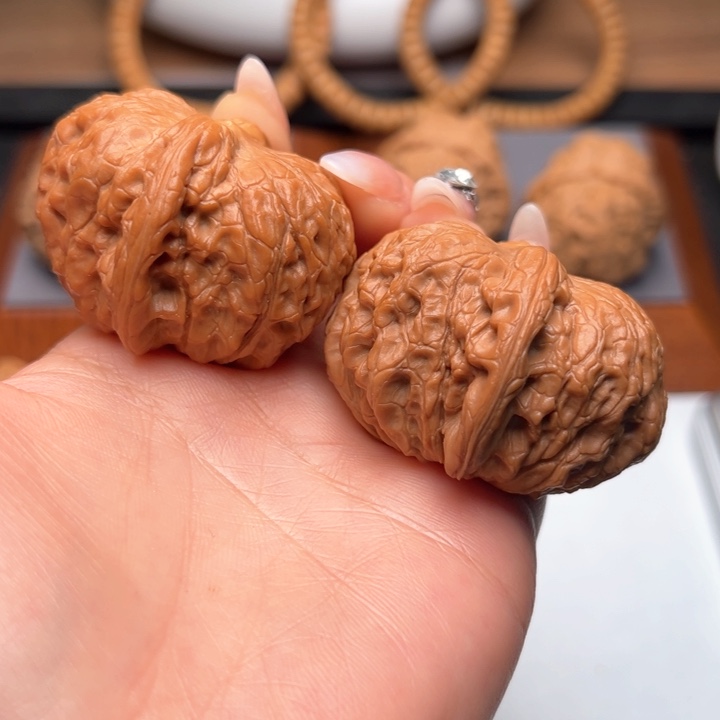 文玩核桃把件血麒麟44