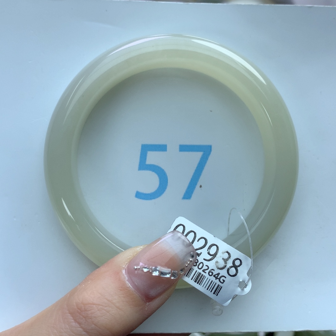 和田玉手镯未镶嵌风**淡