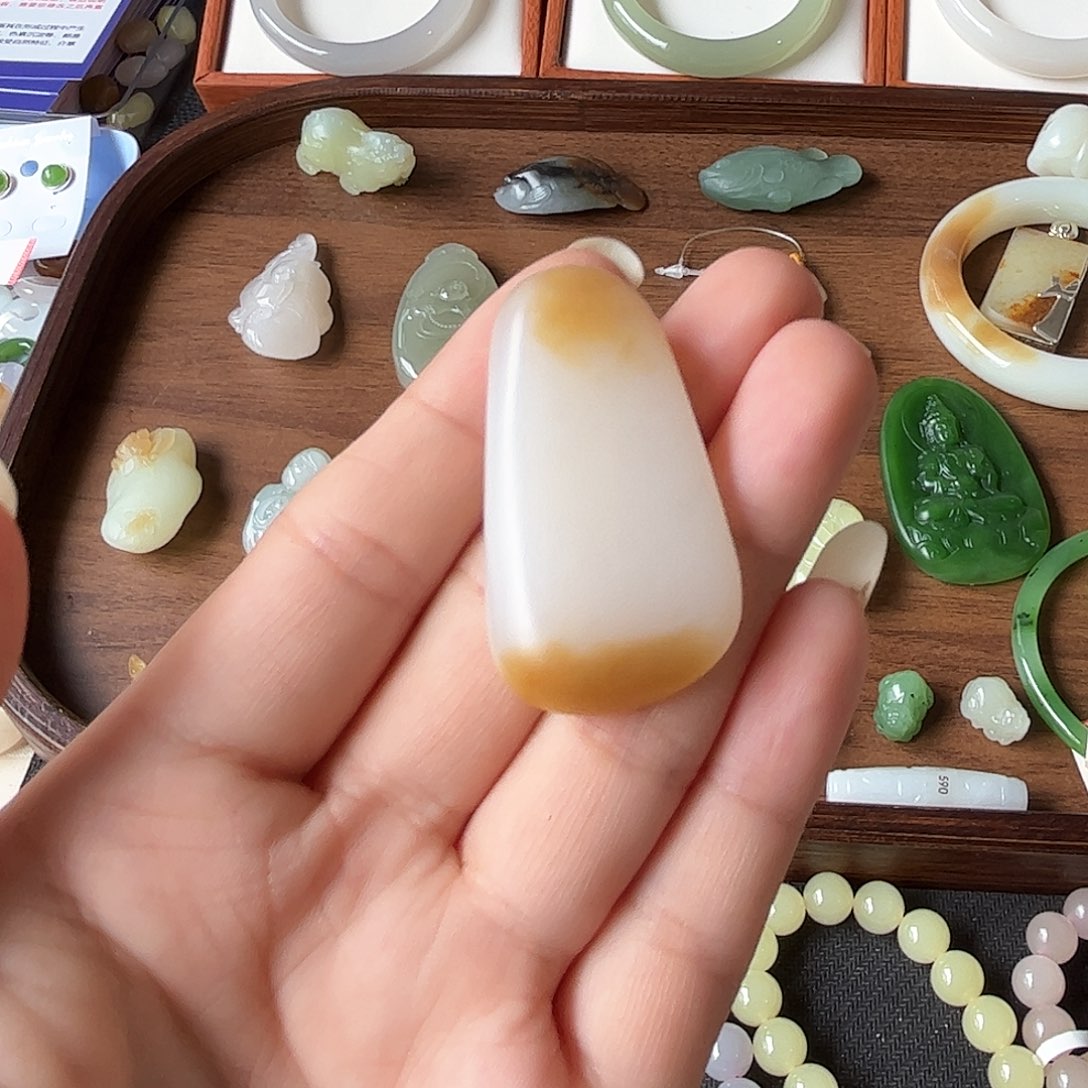 吊坠(不含链)未镶嵌和田玉