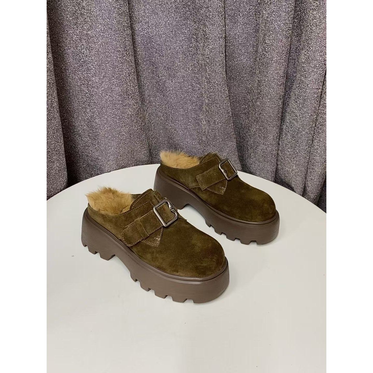 C3485  卡其绿绒里 新款韩系时尚年轻厚底勃肯拖鞋  