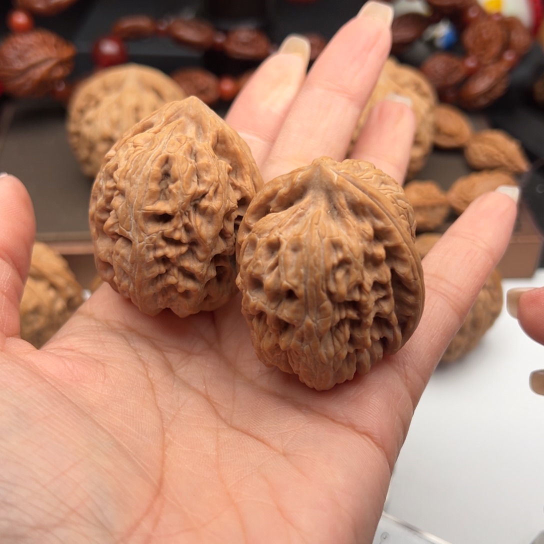 文玩核桃把件红锦鲤41