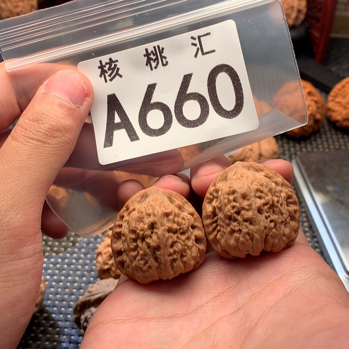 吊坠文玩核桃平底锅